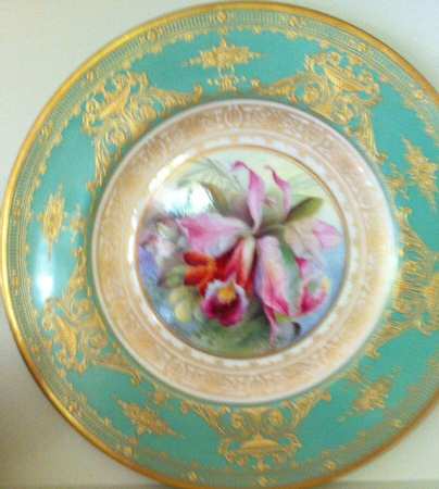 5021 by Royal Worcester