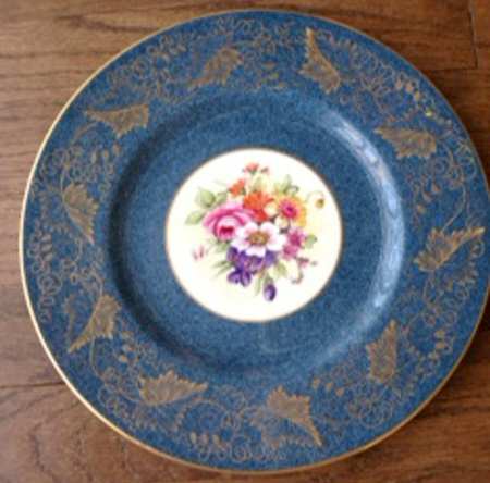 Z857 by Royal Worcester