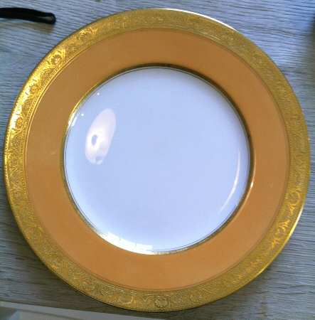 C3093 by Royal Worcester