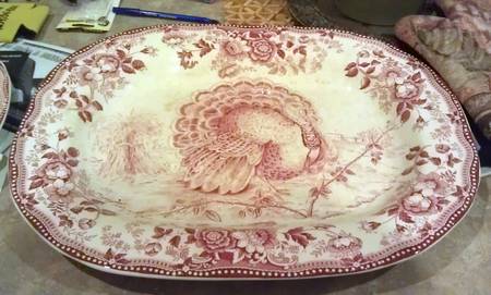 Tonquin Red (Turkey Center) 18" Oval Serving Platter