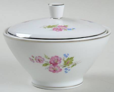 M3379 Sugar Bowl & Lid
