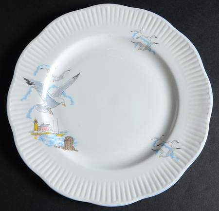 Seagull (Scalloped) by Rosina-Queens