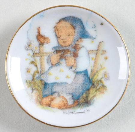 He Loves Me? Toy Plate