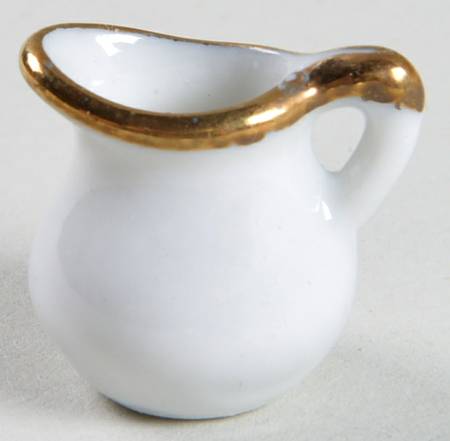 He Loves Me? Toy Creamer