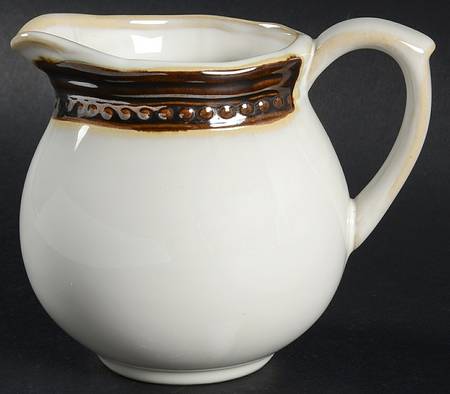 Cortona Metallic Creamer