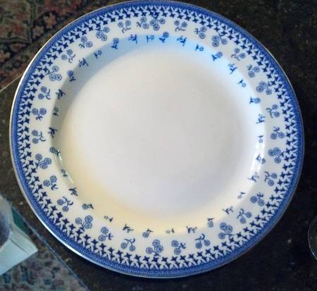 3353 by Royal Worcester