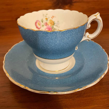 T4389 Blue by Royal Cauldon