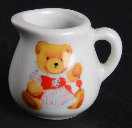 REU9 Toy Creamer