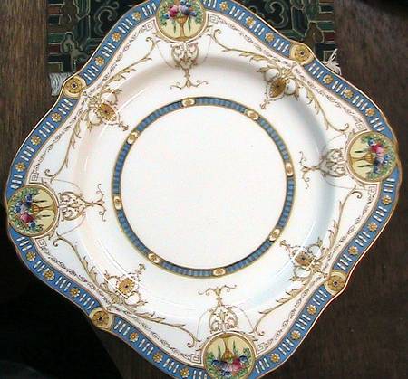 C2474 (Blue) by Royal Worcester