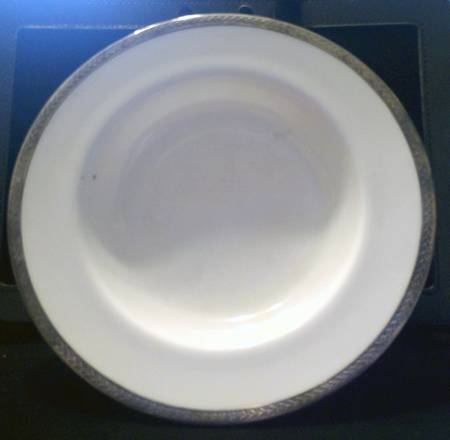 W1229 by Royal Worcester