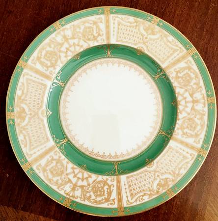 RW328 by Royal Worcester