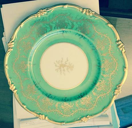 King's Plate Green by Royal Cauldon
