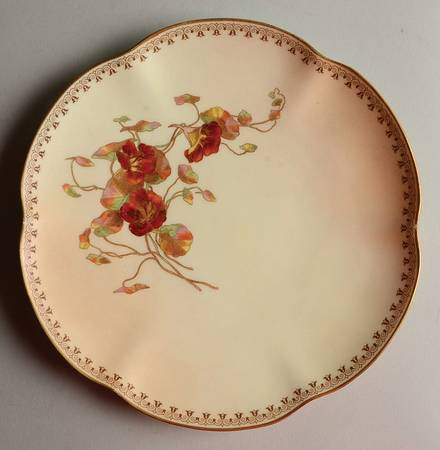 W3972 by Royal Worcester