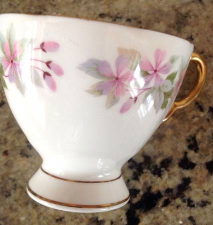 RIM33 Footed Cup