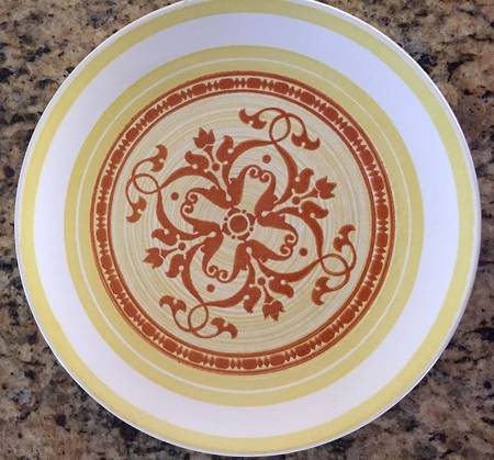 RYL404 by Royal (USA)