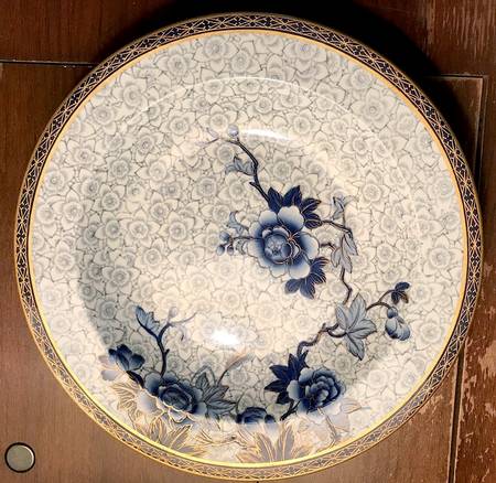 RW354 by Royal Worcester