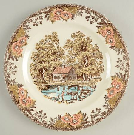Fair Oaks Peach Floral by Royal (USA)