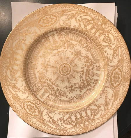 C2936 by Royal Worcester