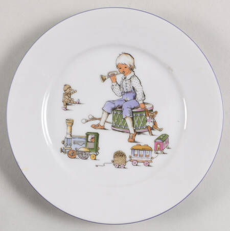 REU13 Child's Plate