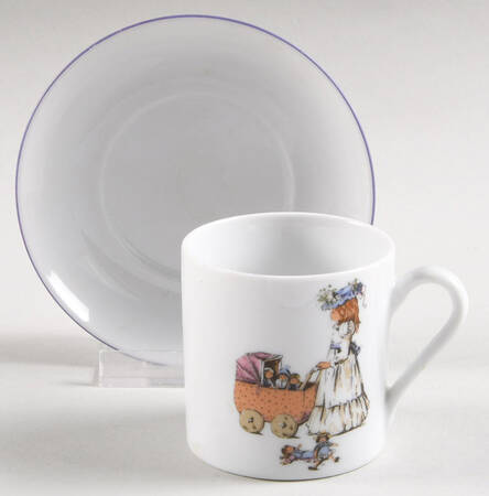 REU13 Child's Cup & Saucer Set