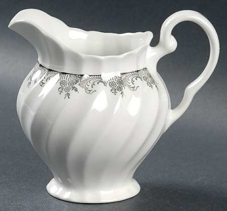 Sylvania Creamer
