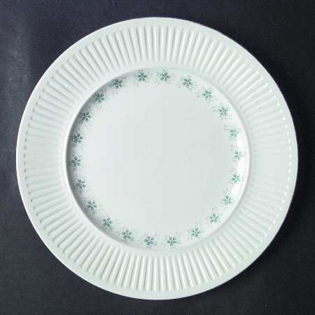 Silverdale (Ribbed) by Sovereign Potters