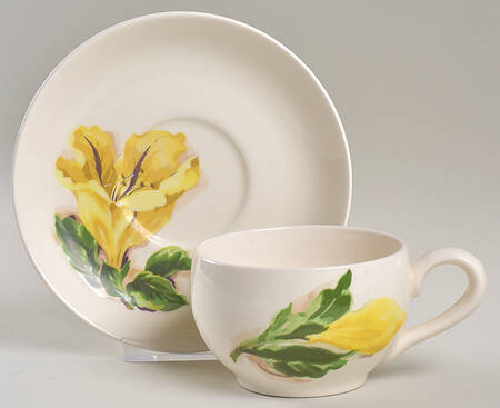 Cup of Gold Flat Cup & Saucer Set