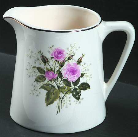 Cathy Rose (Smooth Edge) 32 Oz Pitcher