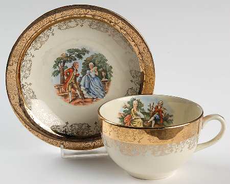 SAB35 Flat Cup & Saucer Set
