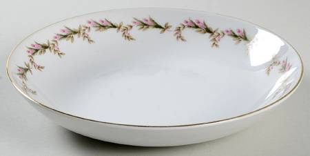 Rosebud Garland Coupe Soup Bowl by Saji
