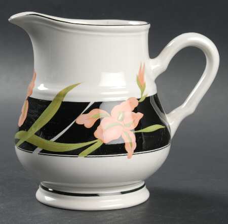 Allure Creamer
