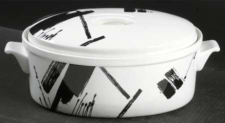 Calligraphy 3 Quart Oval Covered Casserole