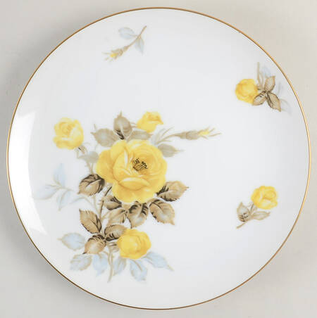 Cotillion Yellow Rose (Coupe) by Sango