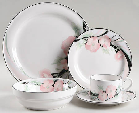 Jolie 5 Piece Place Setting