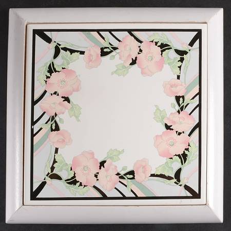 Jolie Square Wood Frame  Trivet