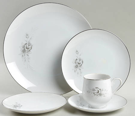 Morena 5 Piece Place Setting