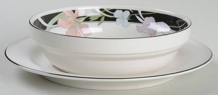 Overture Gravy Boat with Attached Underplate