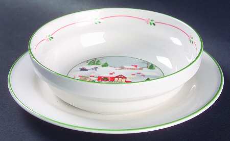 Gravy Boat with Attached Underplate