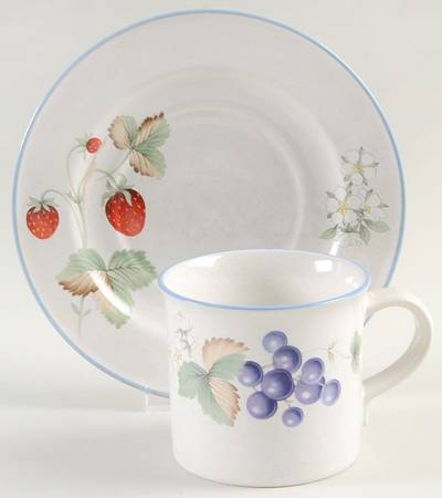 Luscious Flat Cup & Saucer Set