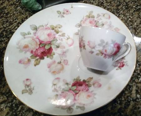 Antique Rose Snack Plate & Cup Set