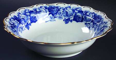 Heirloom Blue 9" Round Vegetable Bowl