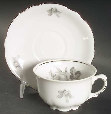 Flat Cup & Saucer Set