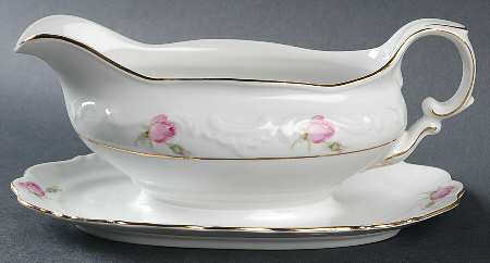 SCH57 Gravy Boat with Attached Underplate
