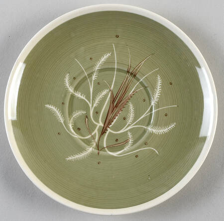 Chinese Fern Green Saucer for Cream Soup Bowl