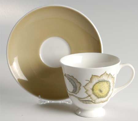 Sunflower Footed Cup & Saucer Set by Susie Cooper