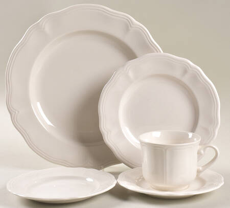 Federalist White 5 Piece Place Setting