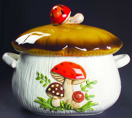 Merry Mushroom Tureen &  Lid