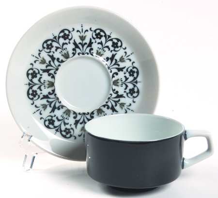 Meteor Flat Cup & Saucer Set
