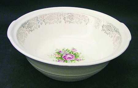 Rosalie 9" Round Vegetable Bowl