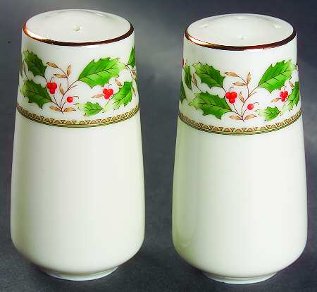 Noel Salt & Pepper Set